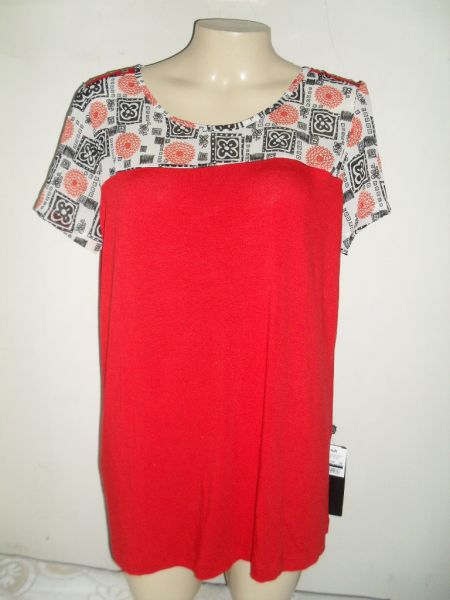 BLUSA MALHA C/PALA EM CHIFON.