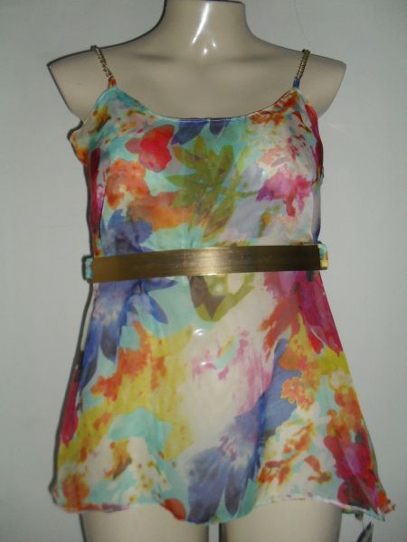 BLUSA CHIFOM ESTAMPADA C/ CINTO.