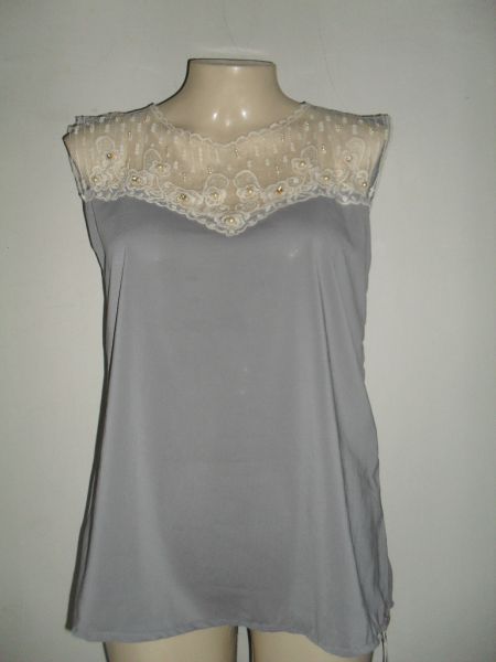 BLUSA CHIFON C/ BORDADO.