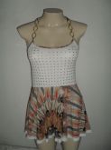 BLUSA ESTAMPADA C/ ALÇA TRABALHADA.